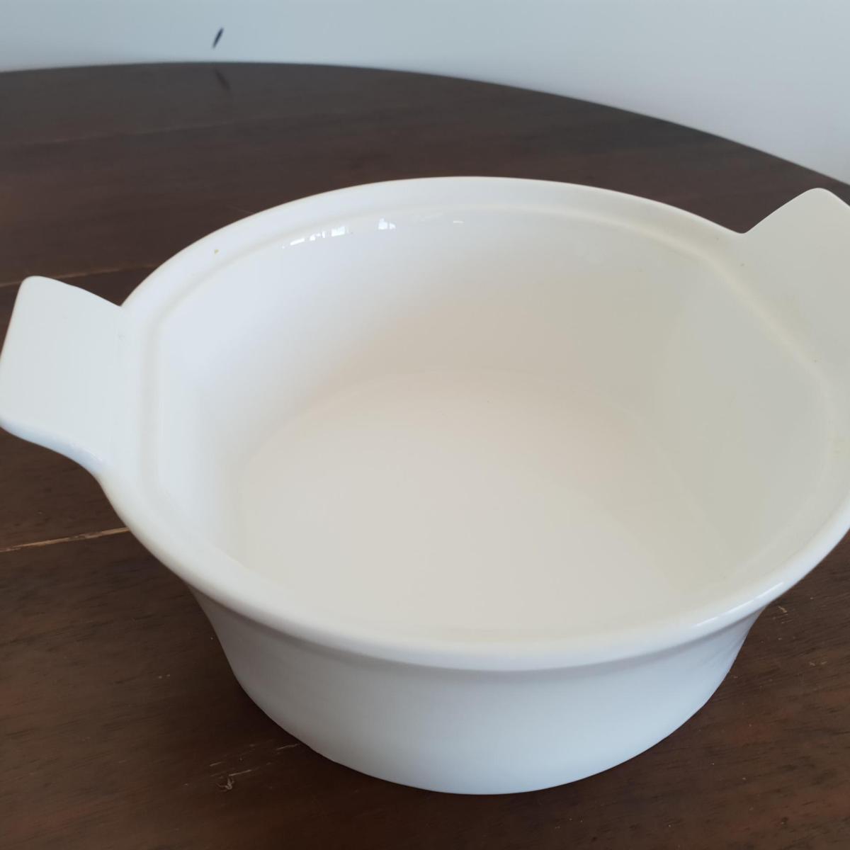 Assorted Kitchenware