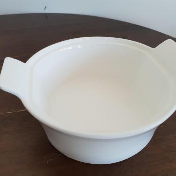 Assorted Kitchenware